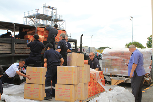 เวียดเจ็ทแอร์จัดเที่ยวบินช่วยเหลือผู้ประสบภัยชาวเวียดนามจากฟิลิปปินส์กลับสู่ภูมิลำเนา