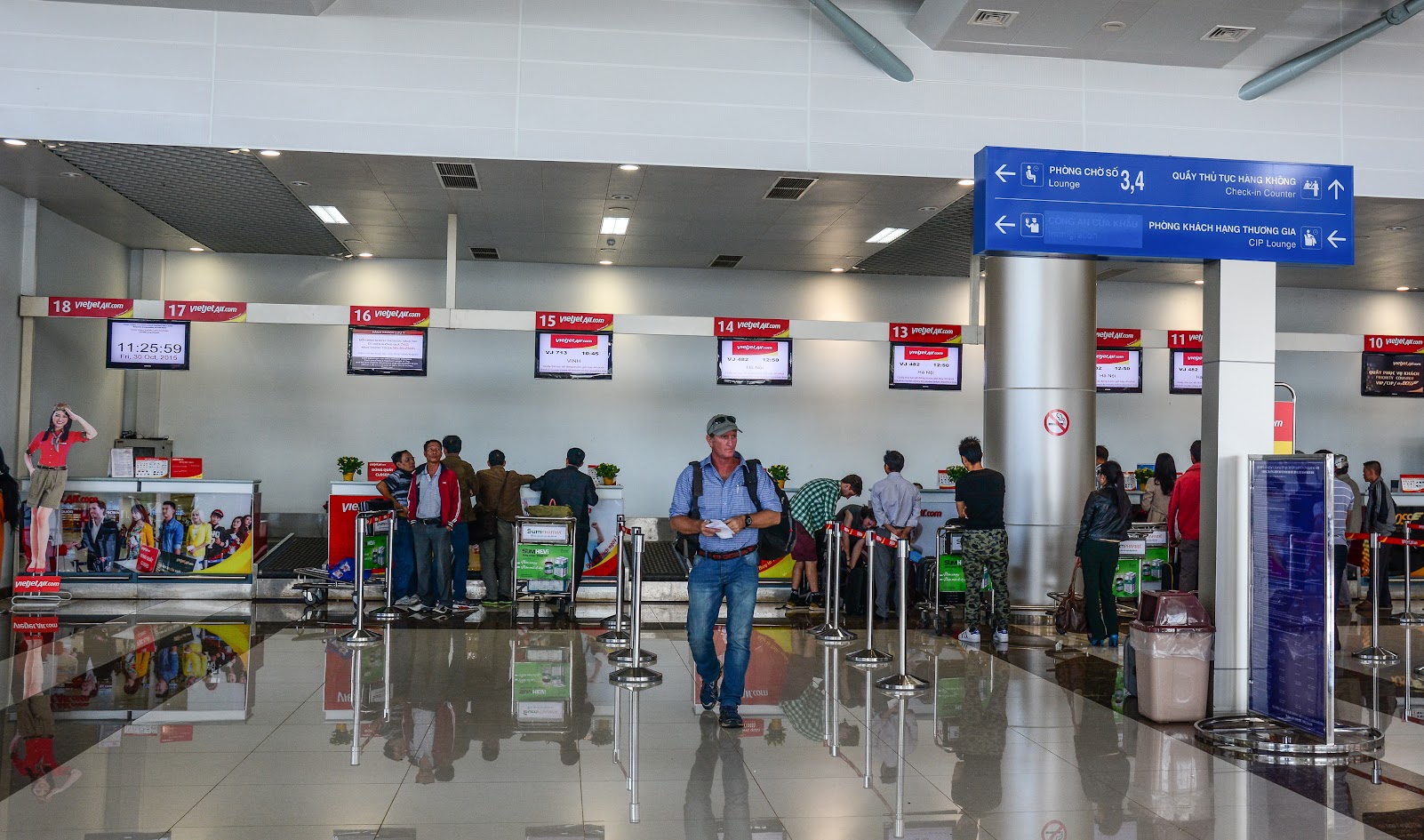 sân bay ở đà lạt