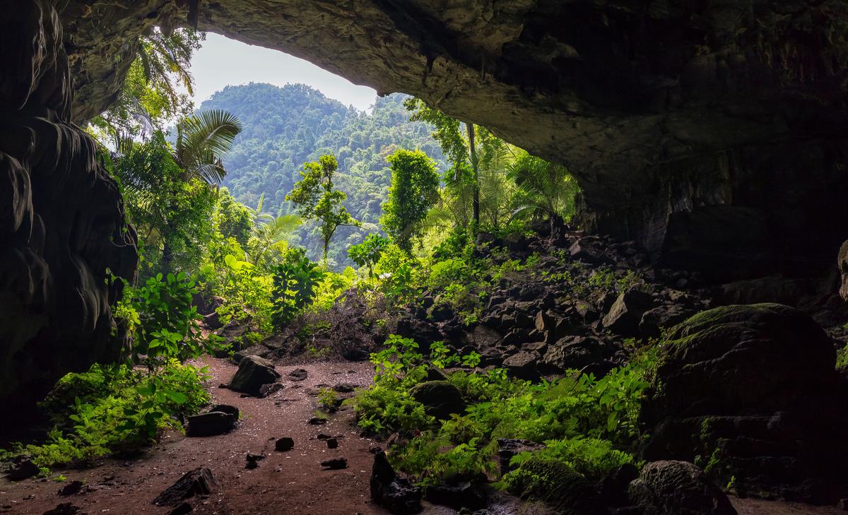 เดินทางไป Hang Tien, Quang Binh ด้วยตัวคุณเอง: ไปอย่างไรและจดบันทึก