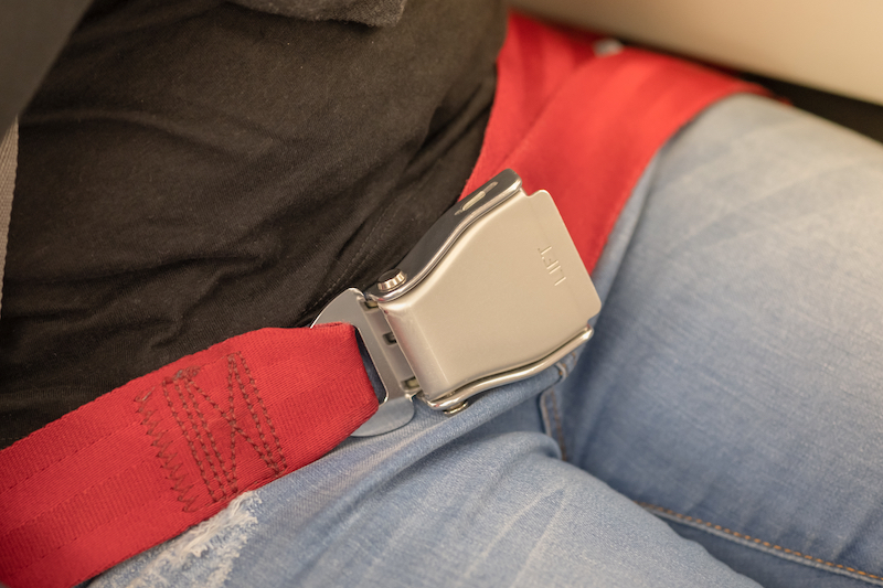 dây an toàn trên máy bay