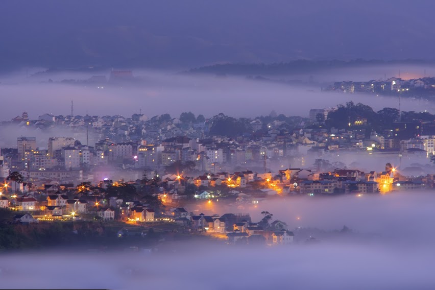 在大叻 Xom Leo 欣賞絕美夕陽