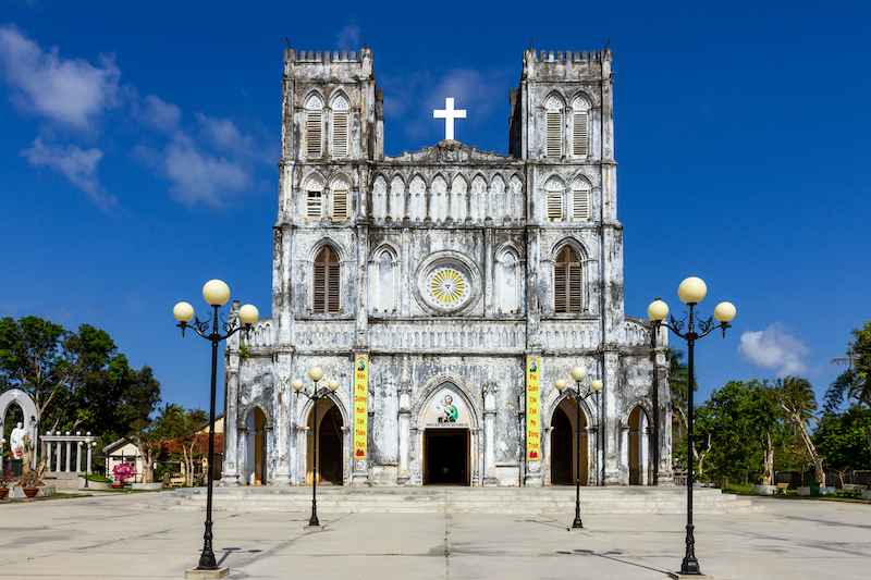 Nhà Thờ Mằng Lăng Phú Yên