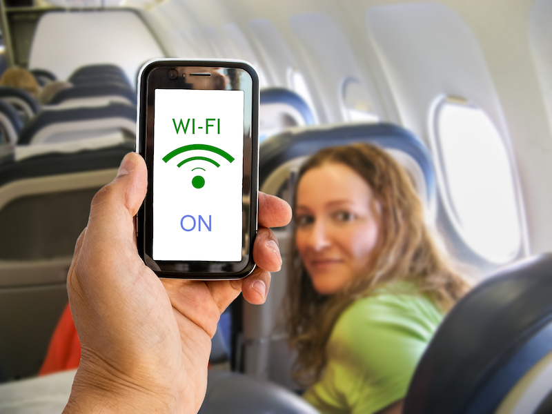 Trên máy bay có mạng không