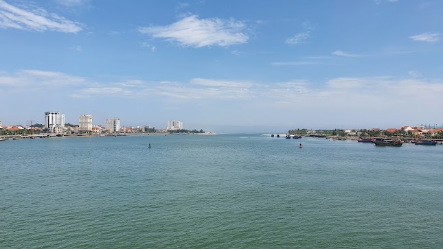 Cảnh đẹp Đồng Hới bãi biển Nhật Lệ