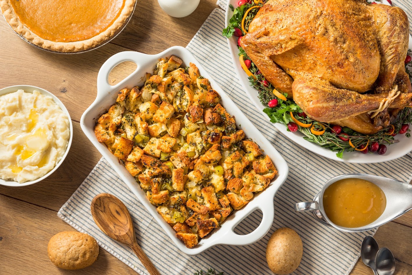 Traditional dishes on Thanksgiving
