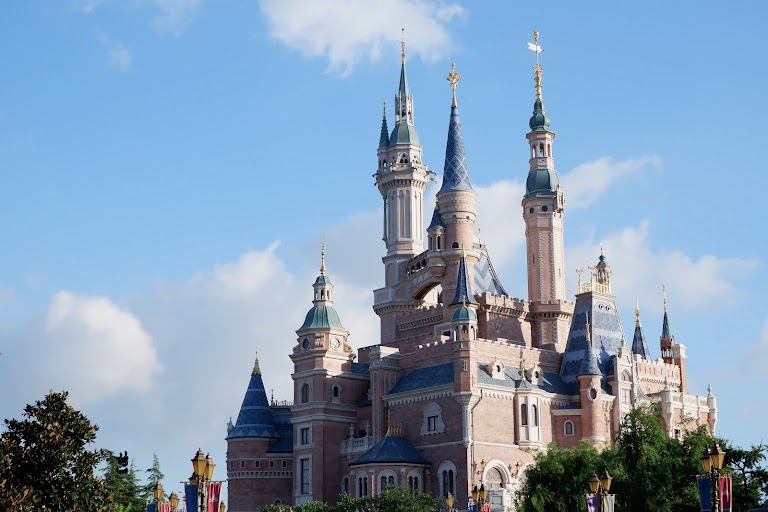 Khám phá Disneyland Thượng Hải: Địa chỉ, giá vé và lưu ý