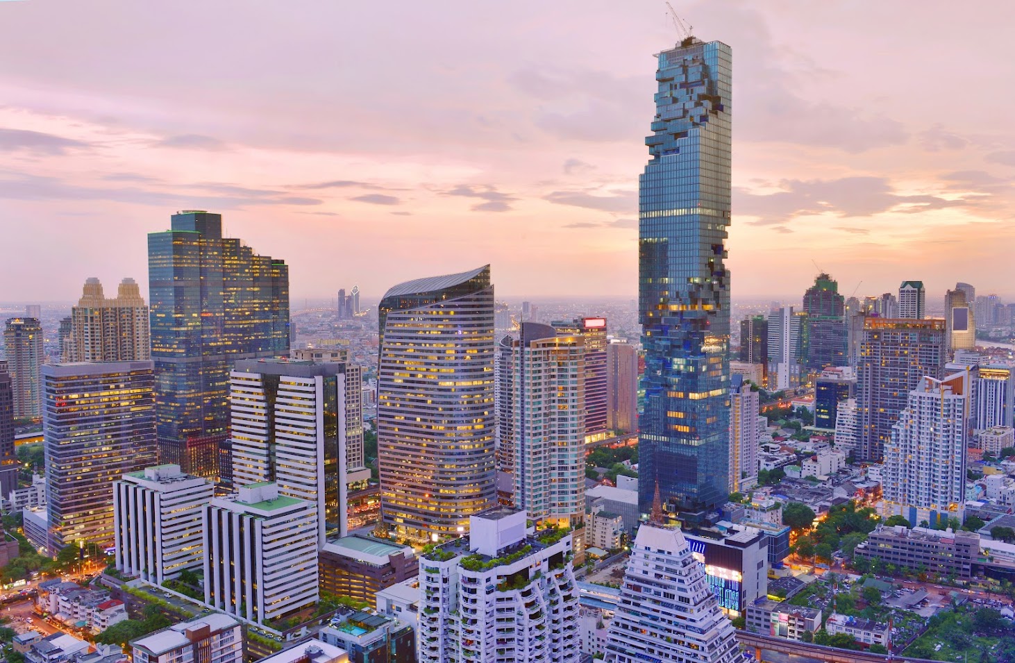 Mahanakhon Skywalk