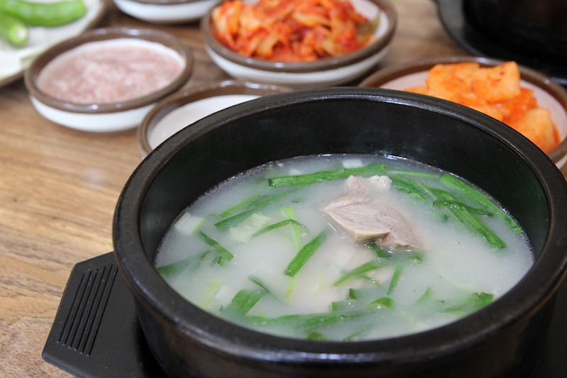Dwaeji Gukbap