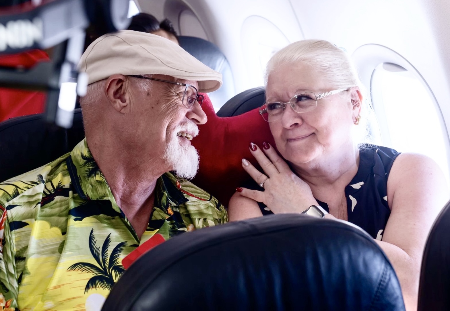 Ảnh c&oacute; chứa Mặt người, trang phục, người, đ&agrave;n &ocirc;ngNội dung do AI tạo ra c&oacute; thể kh&ocirc;ng ch&iacute;nh x&aacute;c.