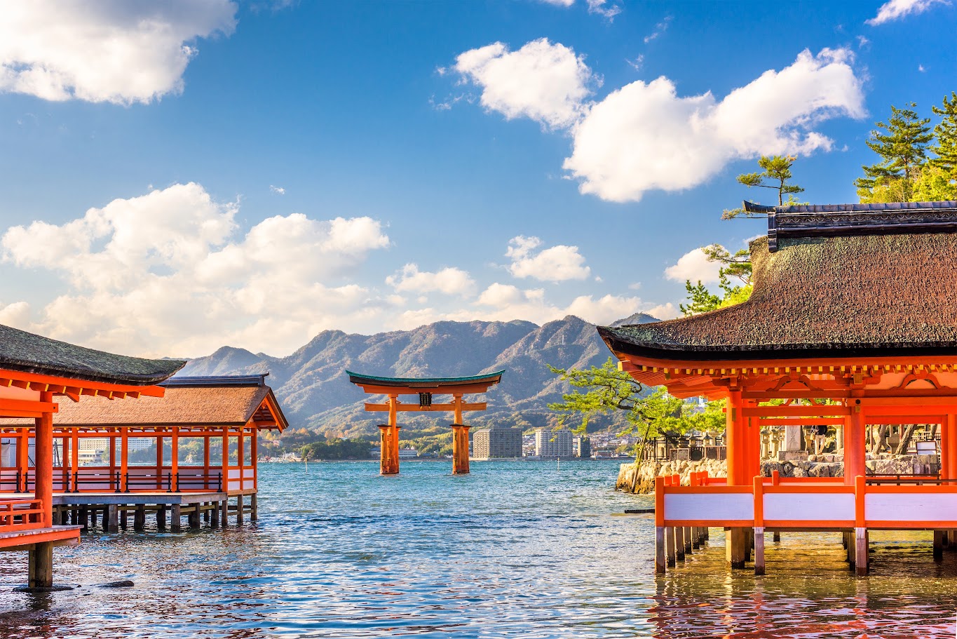 Top seafood restaurants in Hiroshima.
