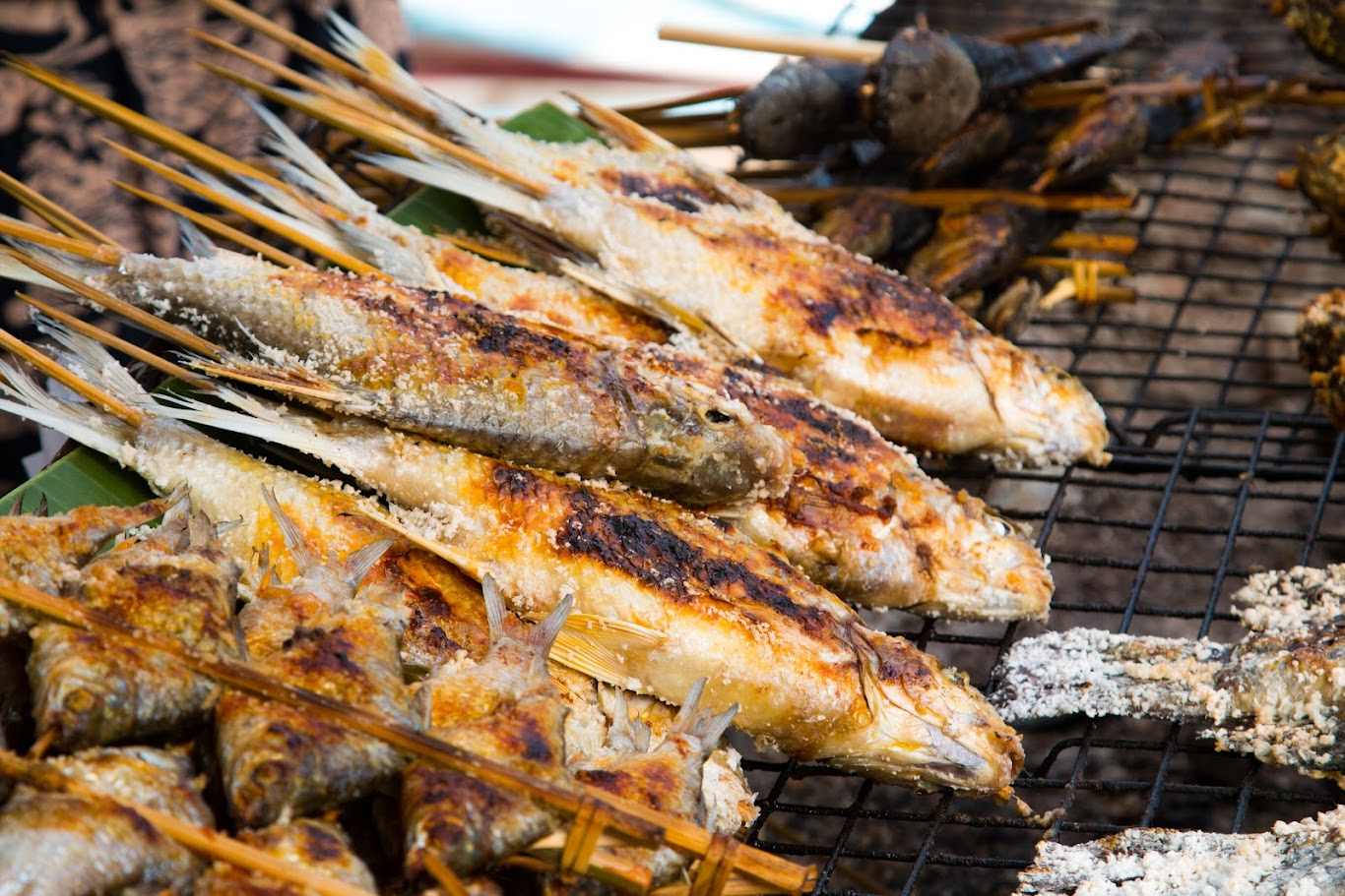 Fragrant grilled fish loved by many visitors