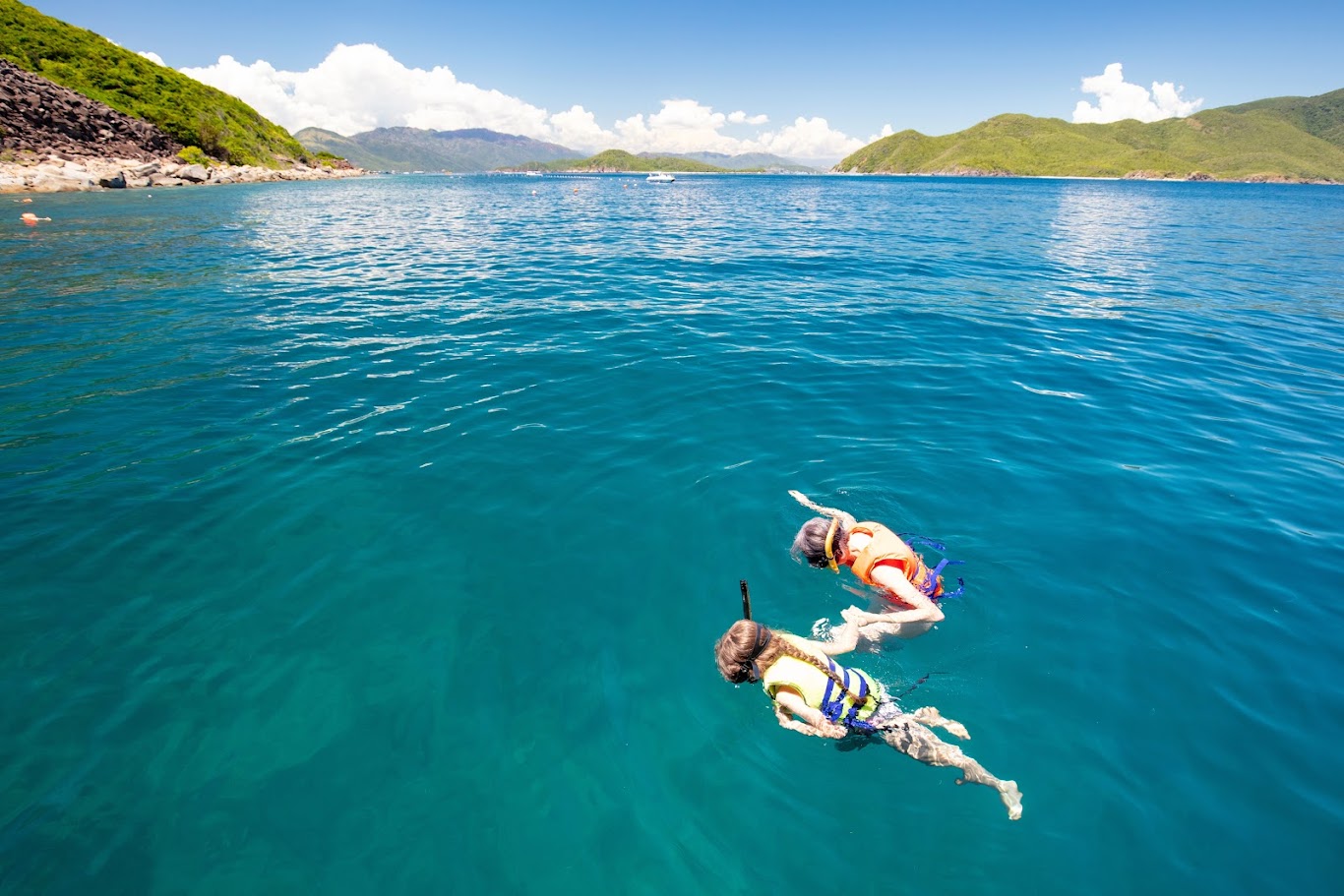  เกาะบิ่งเฮืองอยู่ที่ไหน? วิธีเดินทางไปเกาะบิ่งเฮืองที่เร็วที่สุด