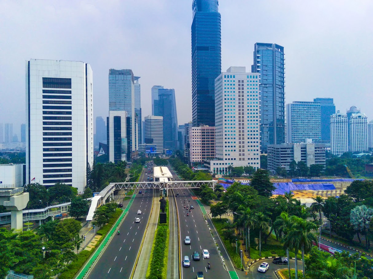 How much is a flight ticket from Hanoi to Jakarta?