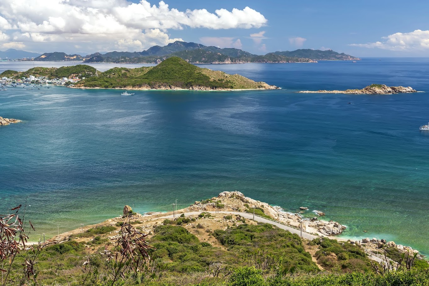 เกาะบิ่งเฮืองอยู่ที่ไหน? วิธีเดินทางไปเกาะบิ่งเฮืองที่เร็วที่สุด