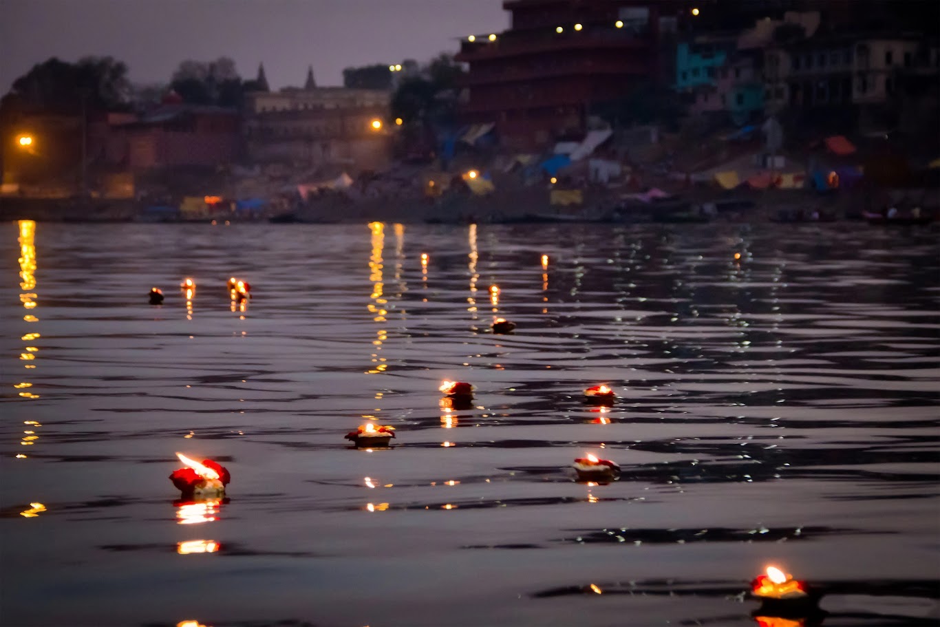 สัมผัส Diwali ที่อินเดีย: ควรไปที่ไหนถึงจะเต็มอิ่มที่สุด?