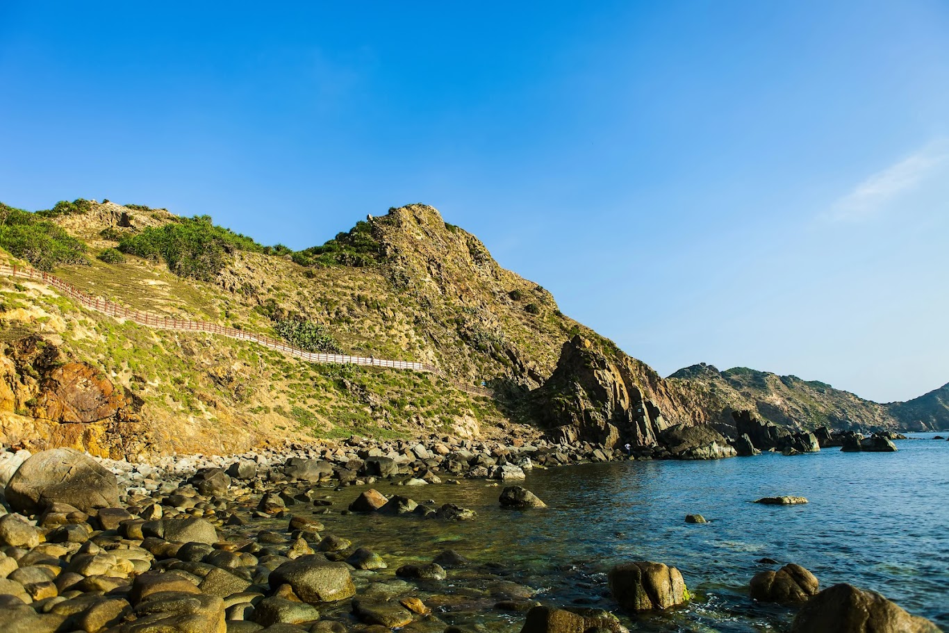 체크인Ky Co - Eo Gio: 가장 자세한 자가 여행 가이드