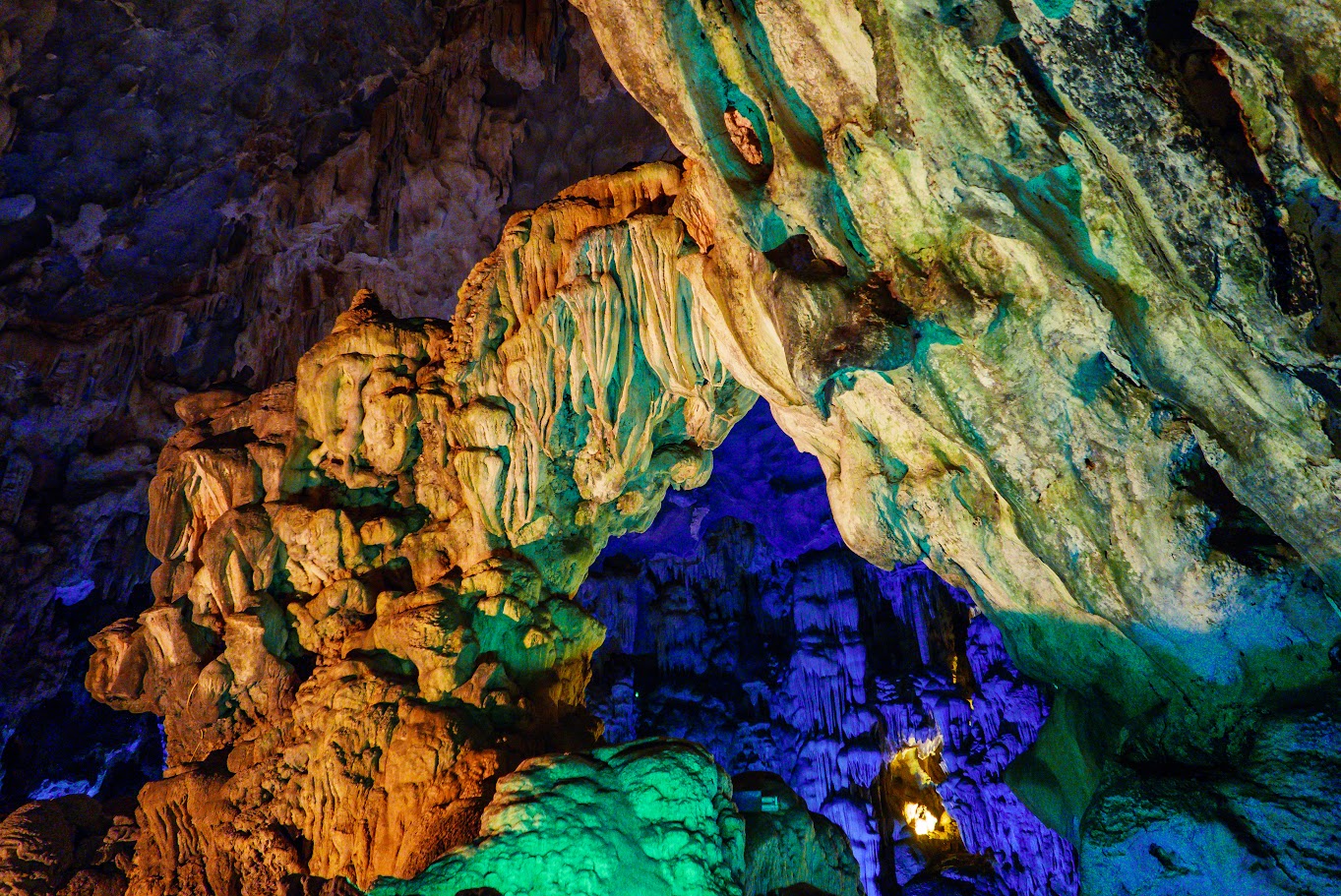 Sung Sot Cave in Ha Long - Detailed Information and Ticket Prices
