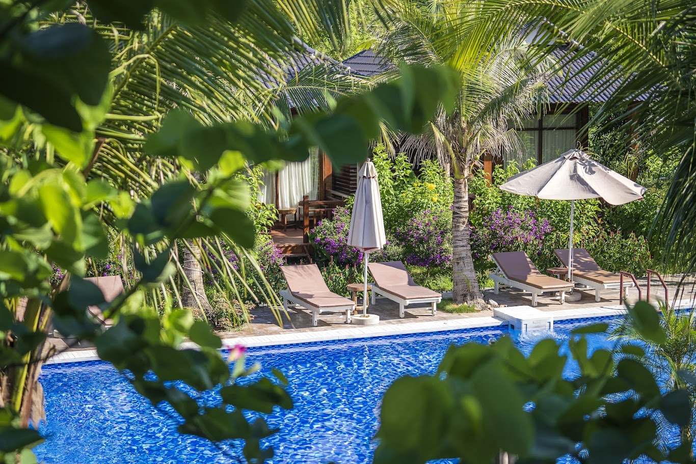 Tận hưởng kỳ nghỉ xa hoa ở Phú Quốc: Du thuyền riêng, villa sát biển và spa đẳng cấp