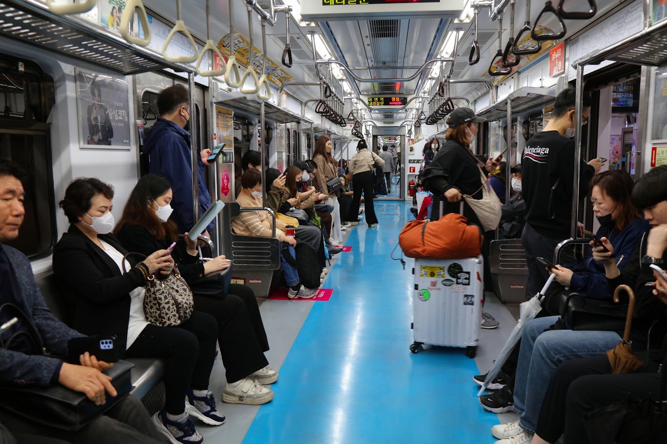 How to Take the Subway in Seoul, South Korea in Detail