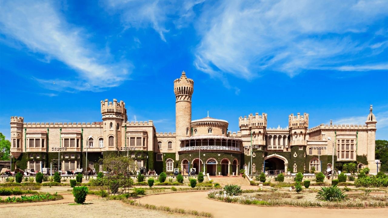 Mừng lễ hội Holi cùng Vietjet, bay thẳng Hyderabad và Bangalore với ưu đãi đến 20%