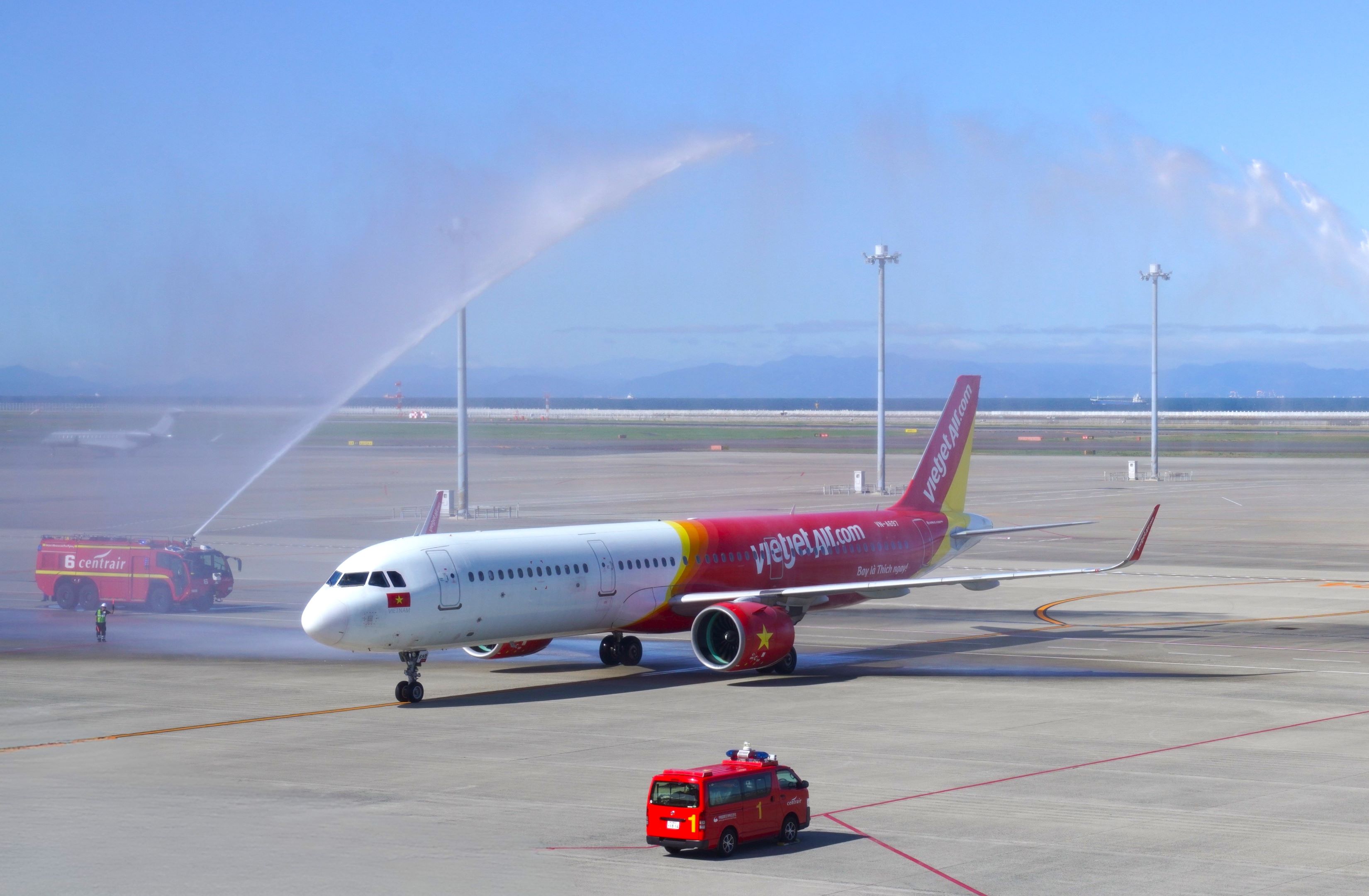 Vietjet khai trương đường bay từ TP.HCM tới Nagoya và Fukuoka, tăng cường kết nối Việt Nam – Nhật Bản