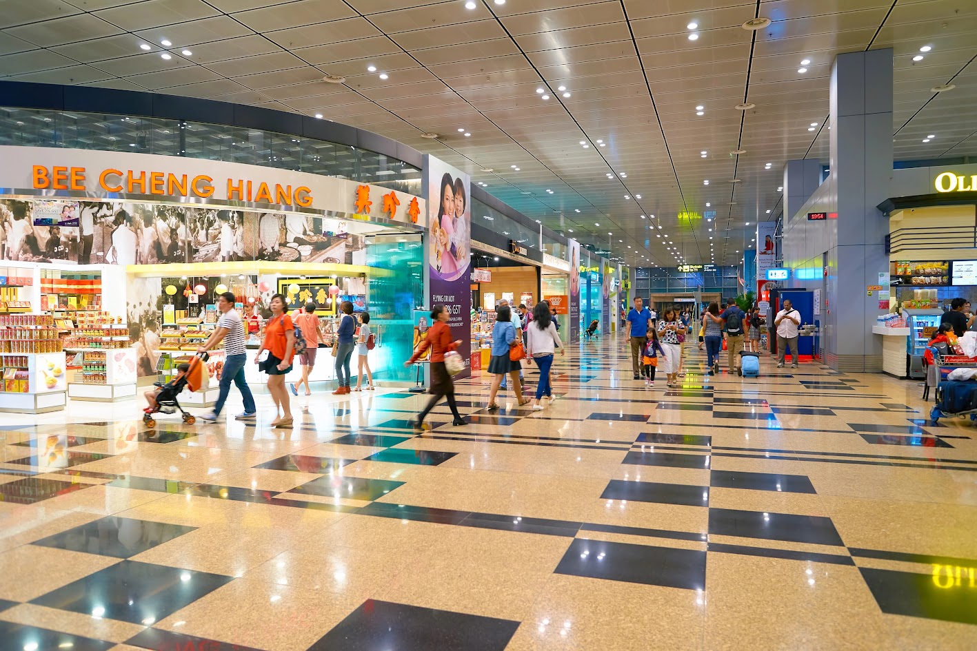 Hoàn thuế ở sân bay là gì? Thủ tục hoàn thuế chi tiết