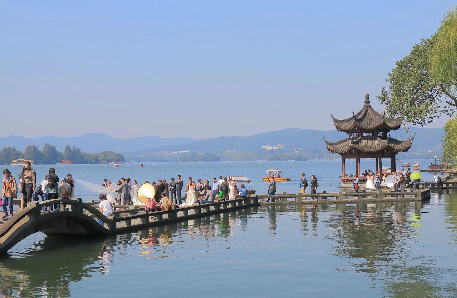 What’s beautiful about traveling to Hangzhou? Transportation tips for getting around China
