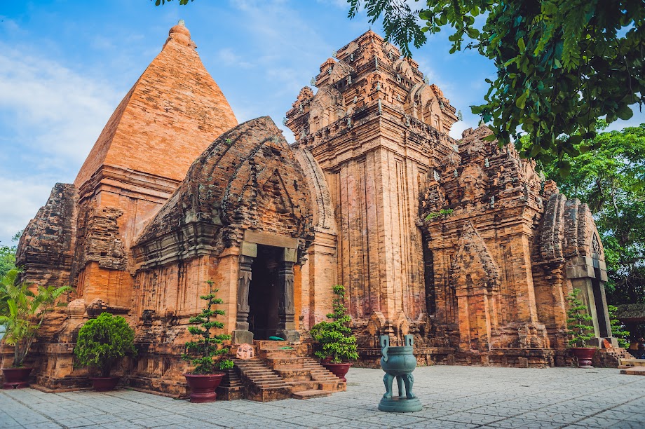 Ponagar Tower: Discover the history and stunning architecture in Nha Trang