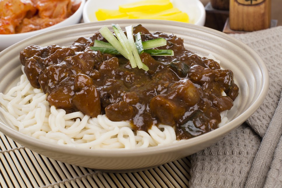 짜장면: 한국에서 만나는 중국의 맛