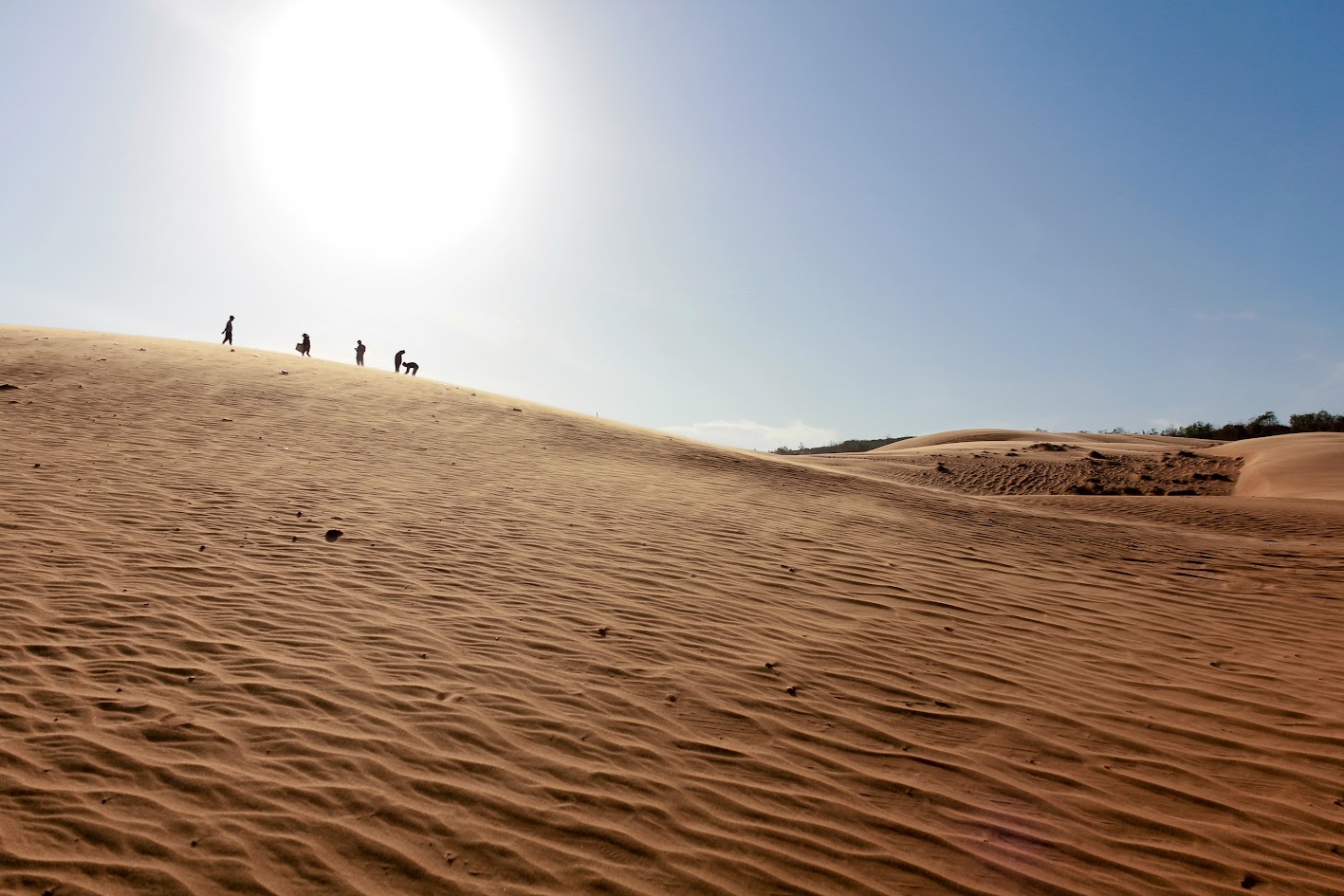 Trải nghiệm khám phá Đồi cát đỏ Mũi Né