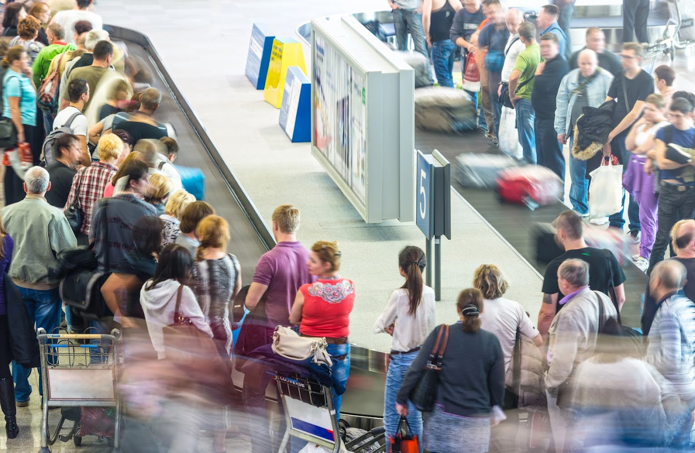 What Is a Connecting Flight? 5 International Transit Tips to Avoid Missing Your Flight