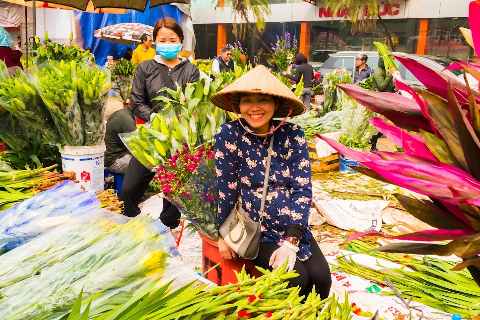 河内-海防春节花市精彩纷呈,吸引人潮