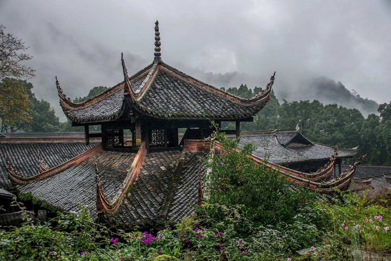 Summer travel in China: Top famous places to escape the heat