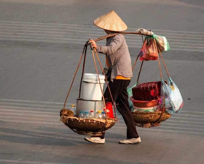 Review of Chi Pu’s La Ganh Pho restaurant in China