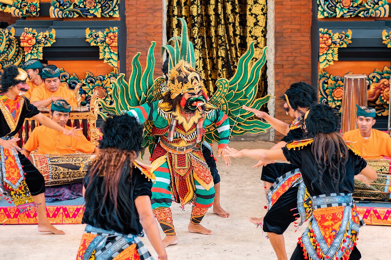 เทศกาลดั้งเดิมอันโดดเด่นใน Indonesia