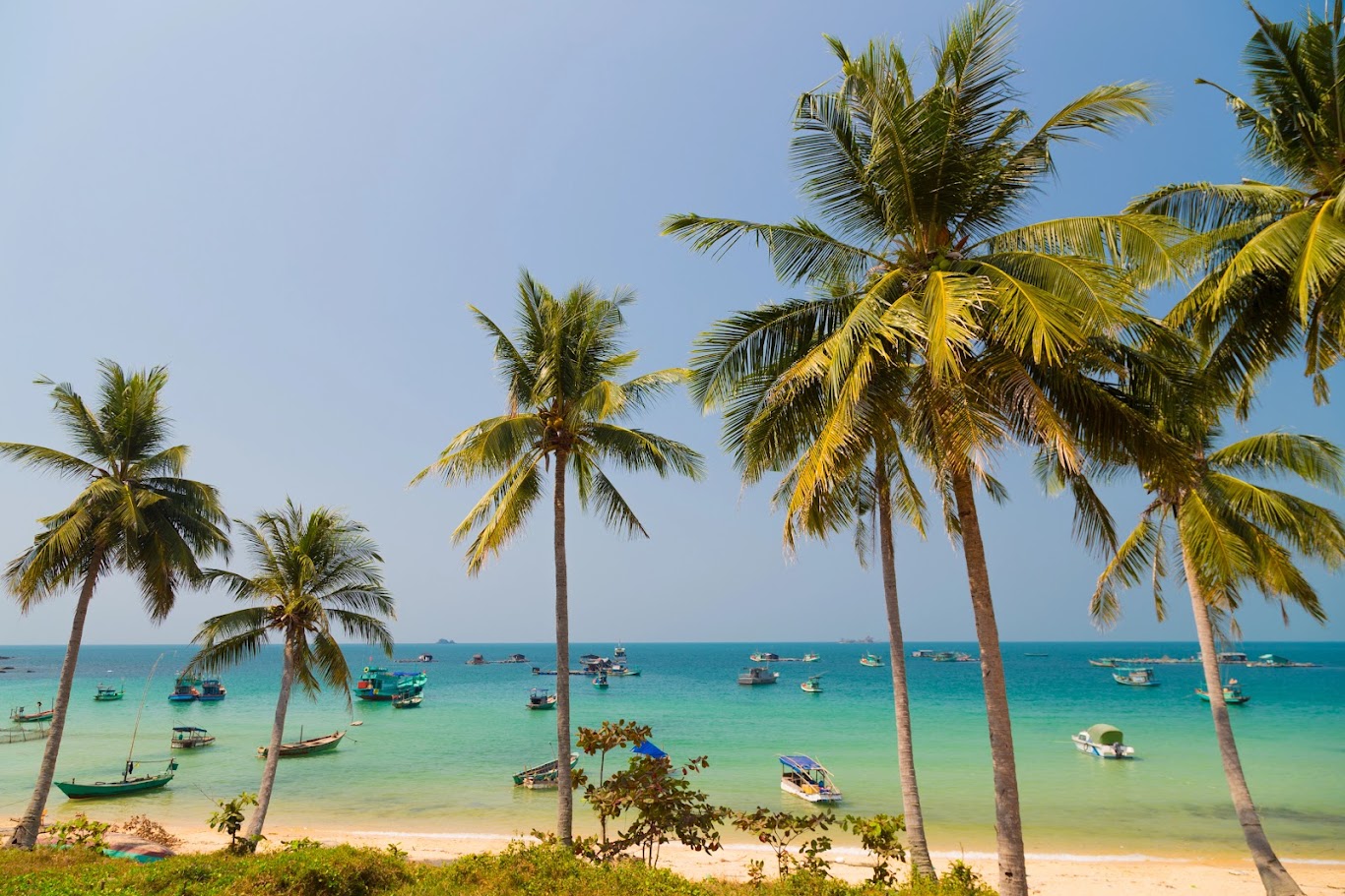 What is beautiful in the North Island of Phu Quoc? Suggestions for top famous attractions and appealing check-in spots for tourists