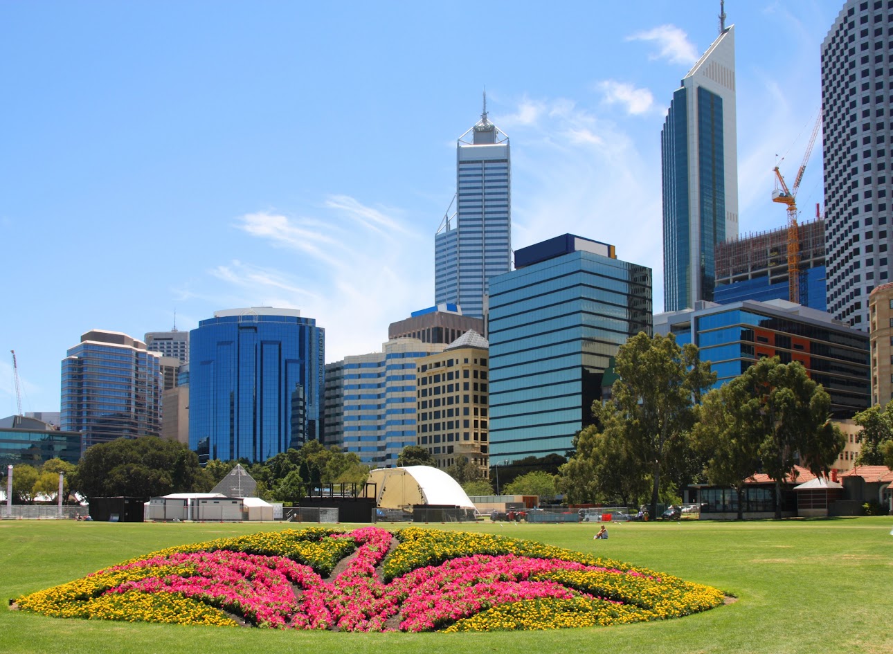 A-Z Perth Travel Guide