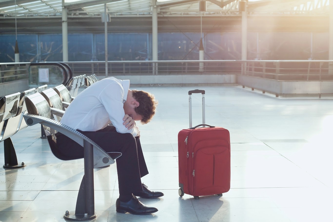 What Is a Connecting Flight? 5 International Transit Tips to Avoid Missing Your Flight