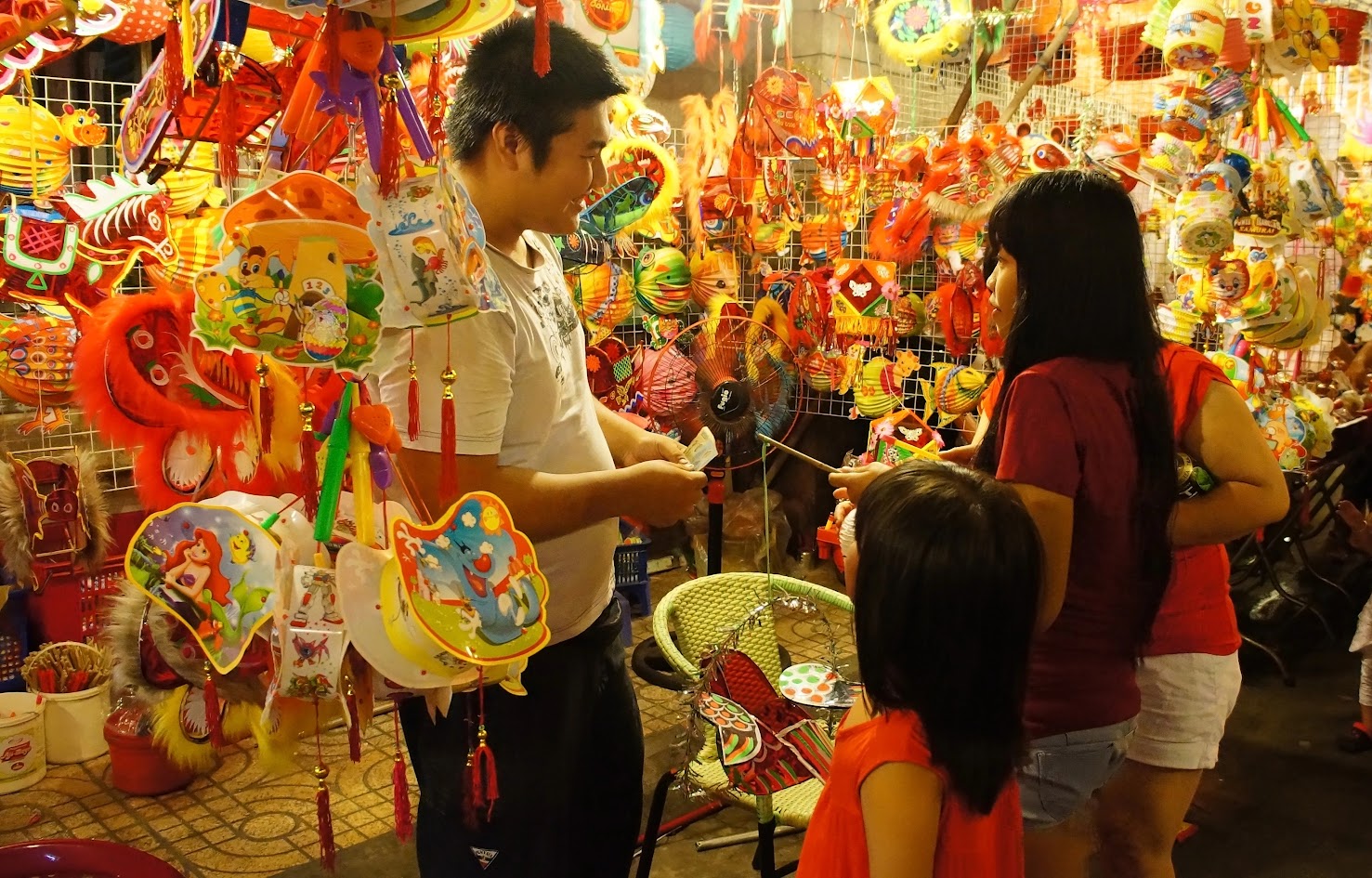 胡志明市中秋娱乐场所