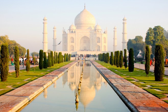 インドのタージマハル寺院 - 世界的に有名な建築の傑作