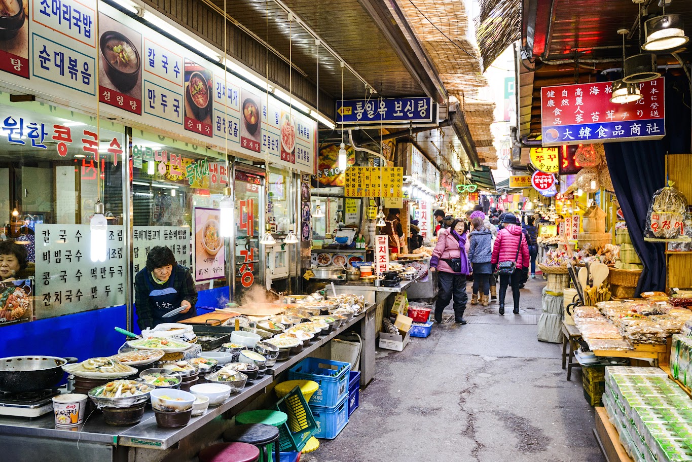 Chợ Dongdaemun: Mua Sắm Và Trải Nghiệm Văn Hóa Ẩm Thực Hàn Quốc