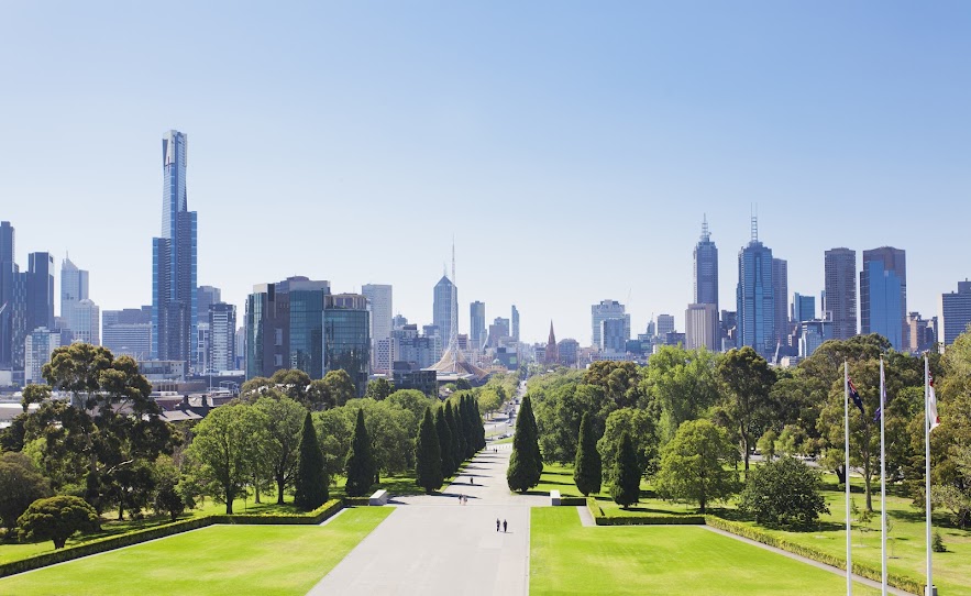 How far is Melbourne from Sydney? Should You Take a Train, Drive, or Fly?
