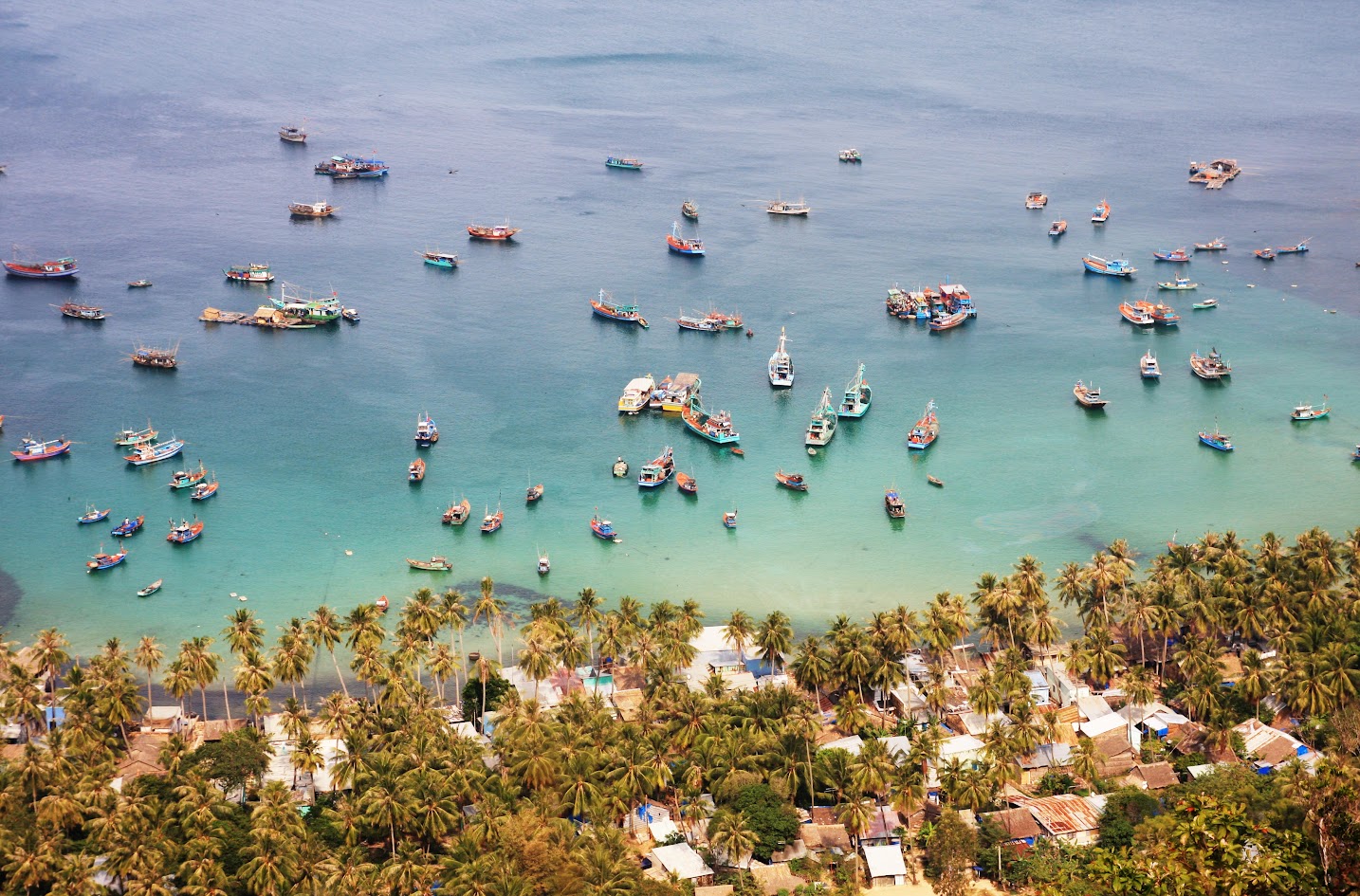 Chua Hang - Hon Phu Tu Tourism Area: A Beautiful Destination in Kien Giang