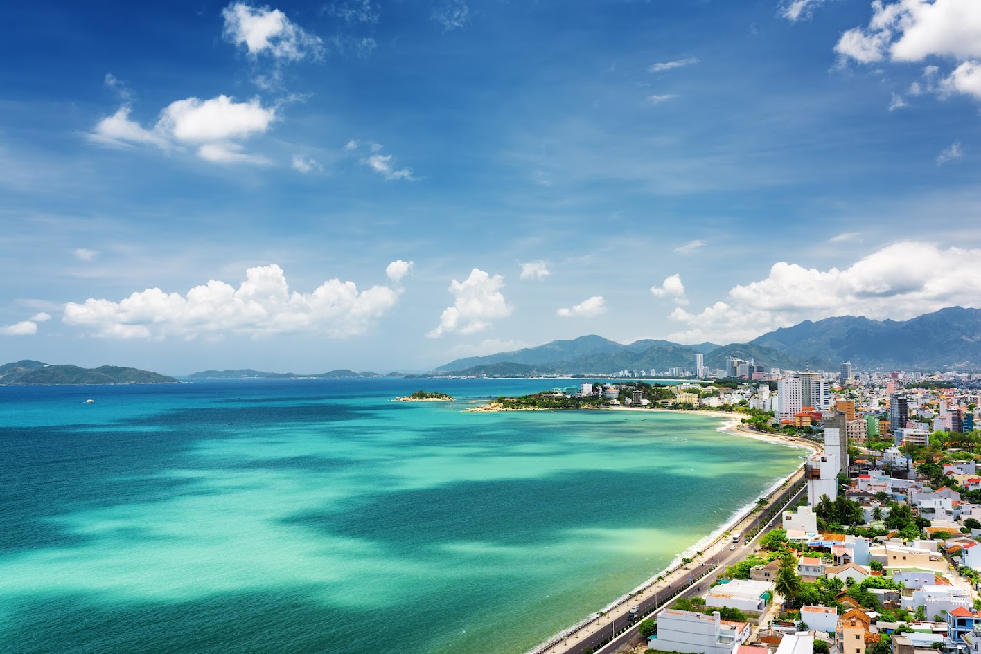 Beach tourism in June in Vietnam cannot miss these 4 destinations
