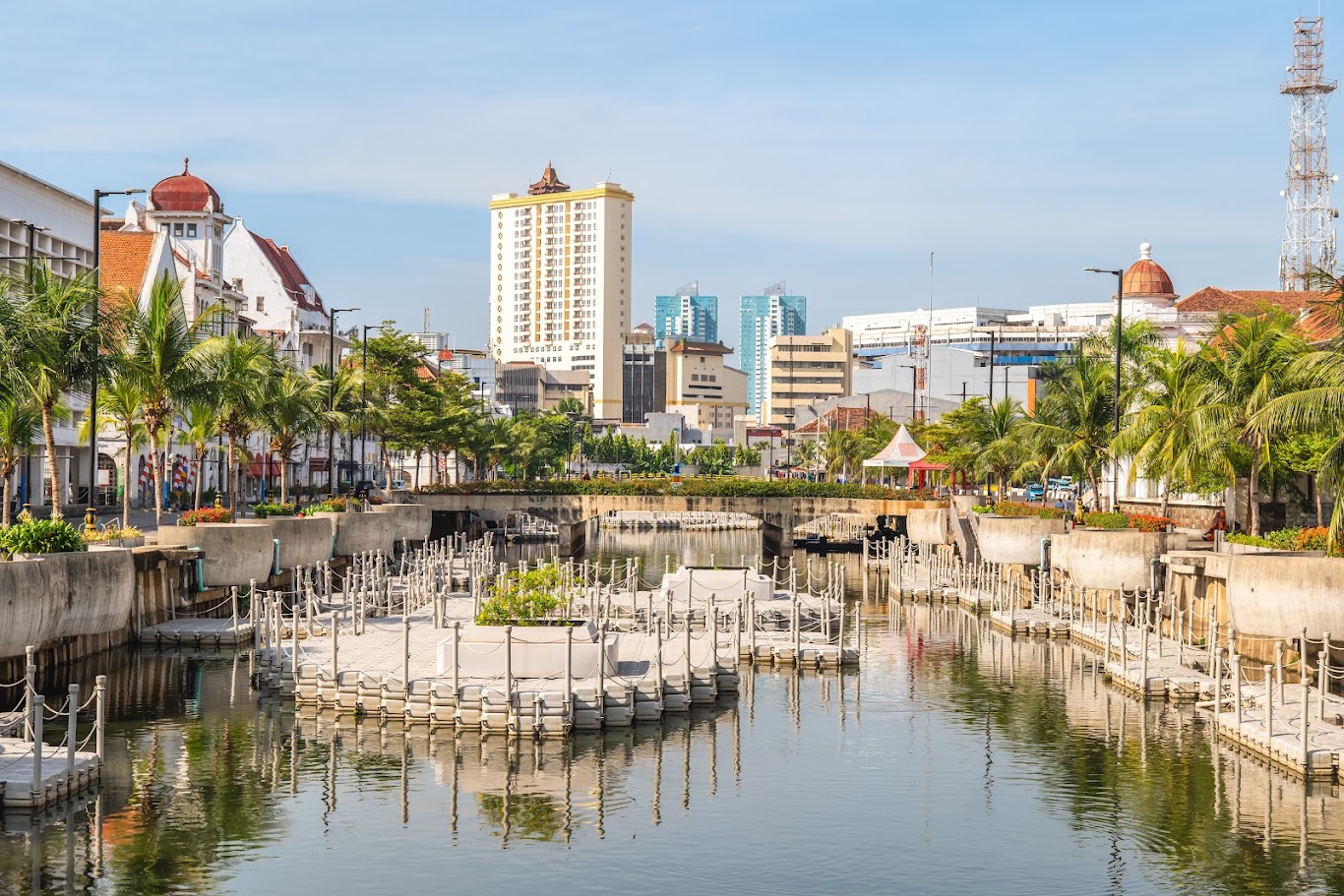 Guide to getting to Jakarta Old Town from the city center – Simple & cost-effective