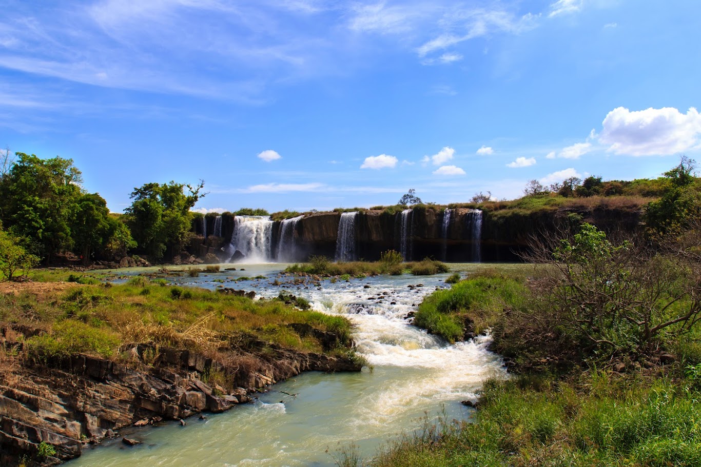 How to Hunt for Cheap Thanh Hoa – Buon Ma Thuot Flight Tickets