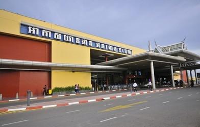 프놈펜 공항