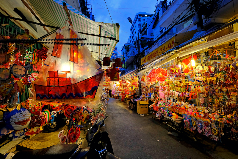 Phố đèn lồng