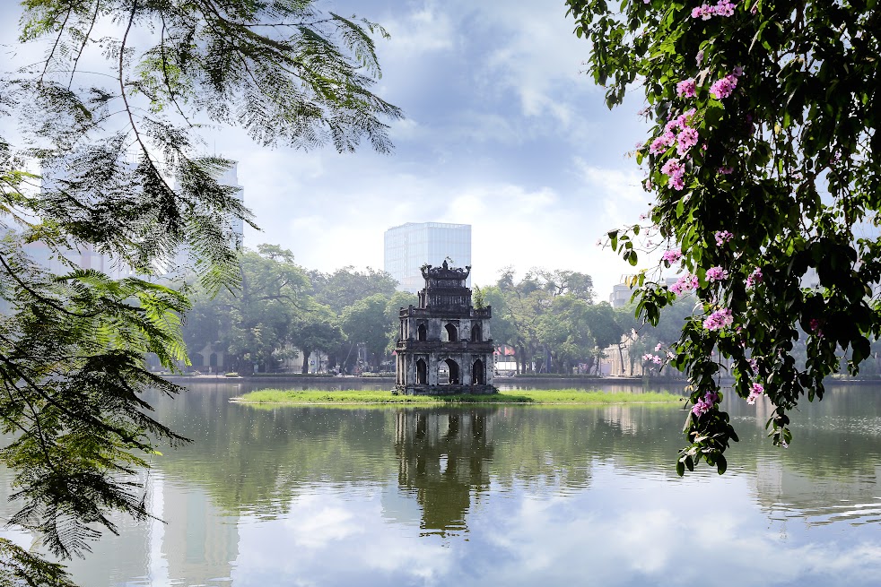 スーパー魅力的なオファーで安価なシンガポール - ハノイのフライトチケットを予約する