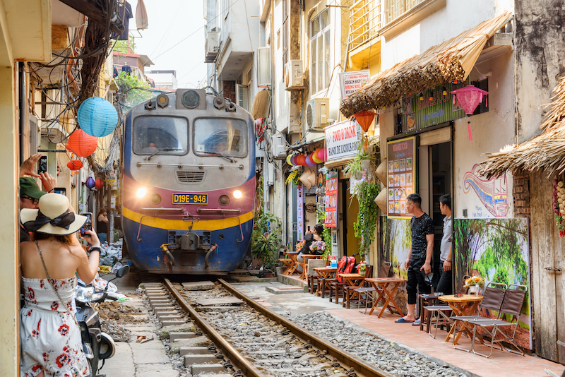 Phố cà phê đường tàu